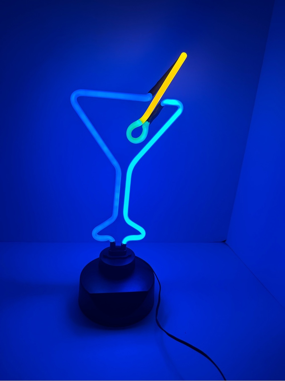 Vintage Neonetics Martini Glass Light Up Neon Sculpture 80’s